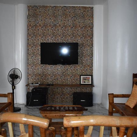 Seaside Traveler'S Inn By Camiguin Island Home Catarman  Esterno foto