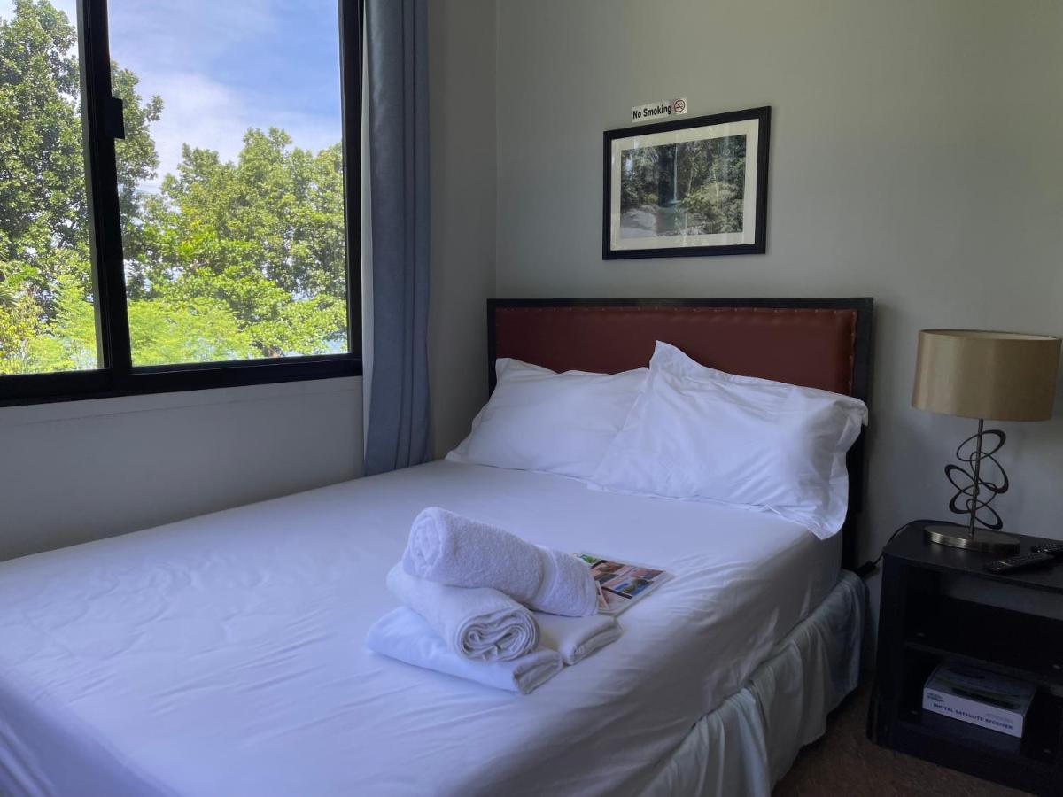 Seaside Traveler'S Inn By Camiguin Island Home Catarman  Esterno foto