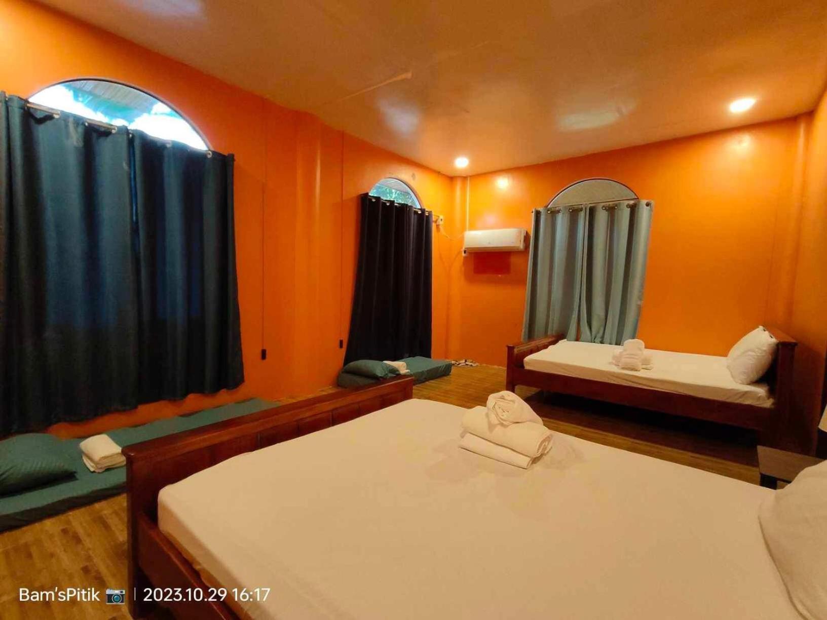 Seaside Traveler'S Inn By Camiguin Island Home Catarman  Esterno foto