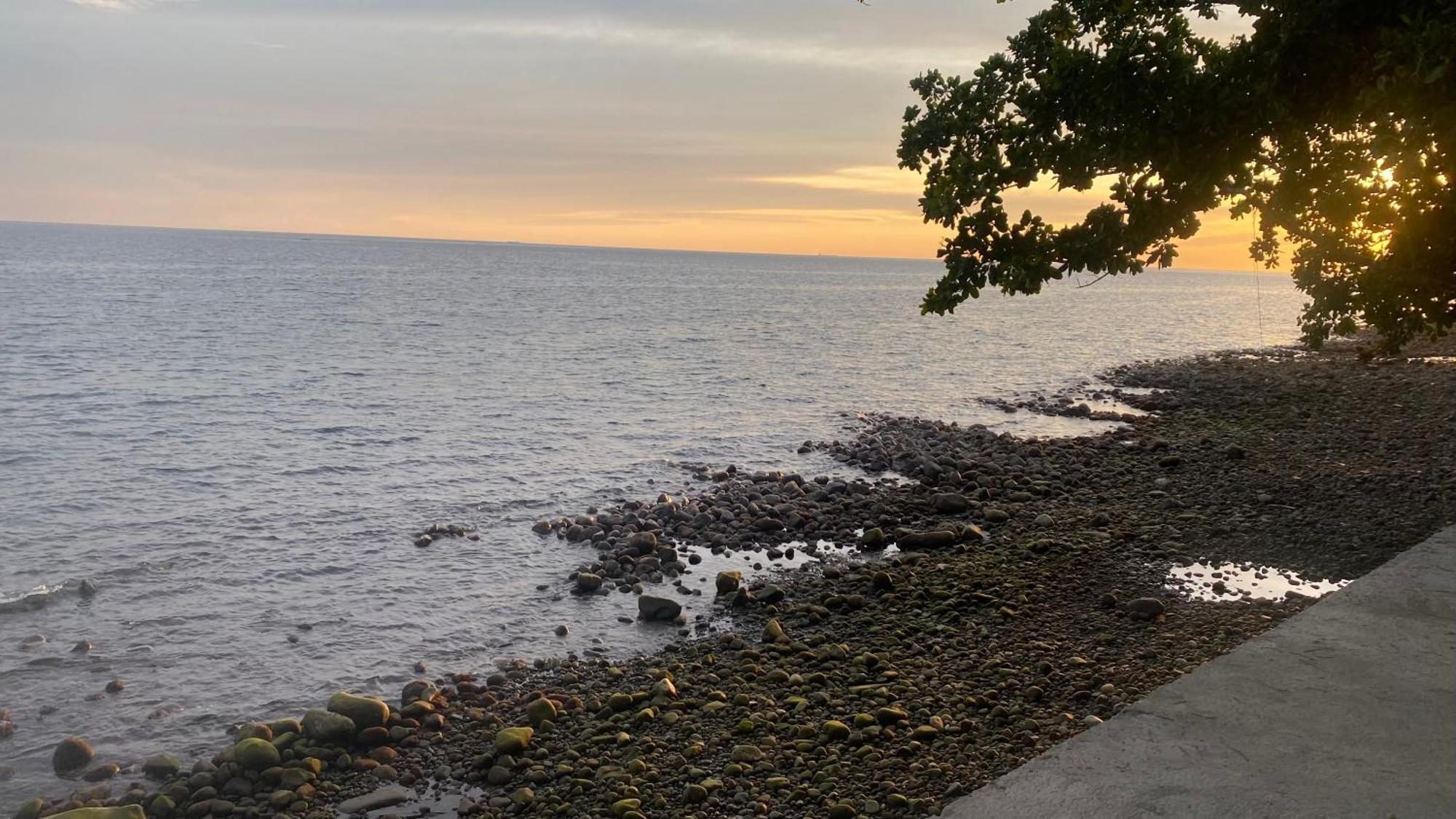 Seaside Traveler'S Inn By Camiguin Island Home Catarman  Esterno foto
