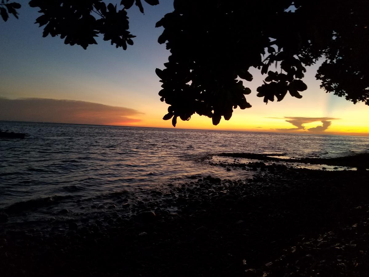 Seaside Traveler'S Inn By Camiguin Island Home Catarman  Esterno foto